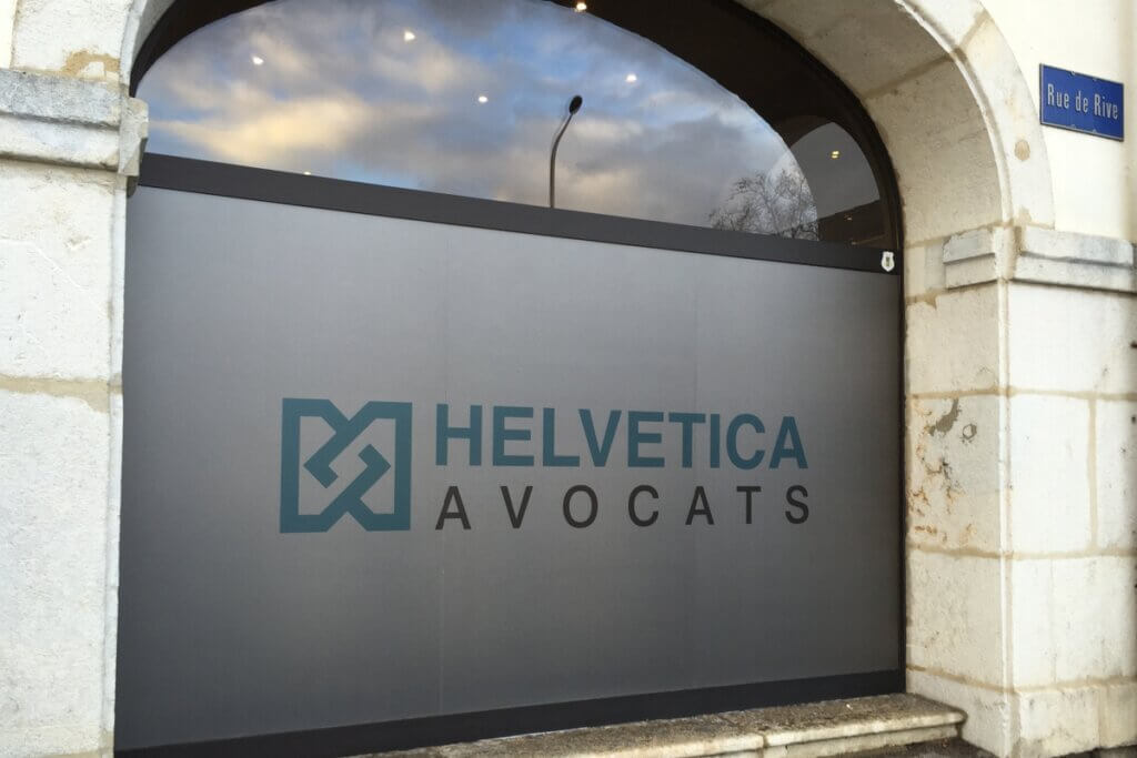 Devanture d'un cabinet d'avocats à Rue de Rive.