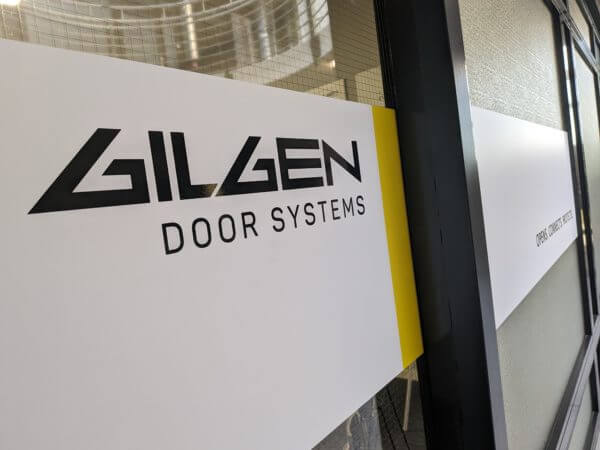 Panneau d'entrée Gilgen Door Systems