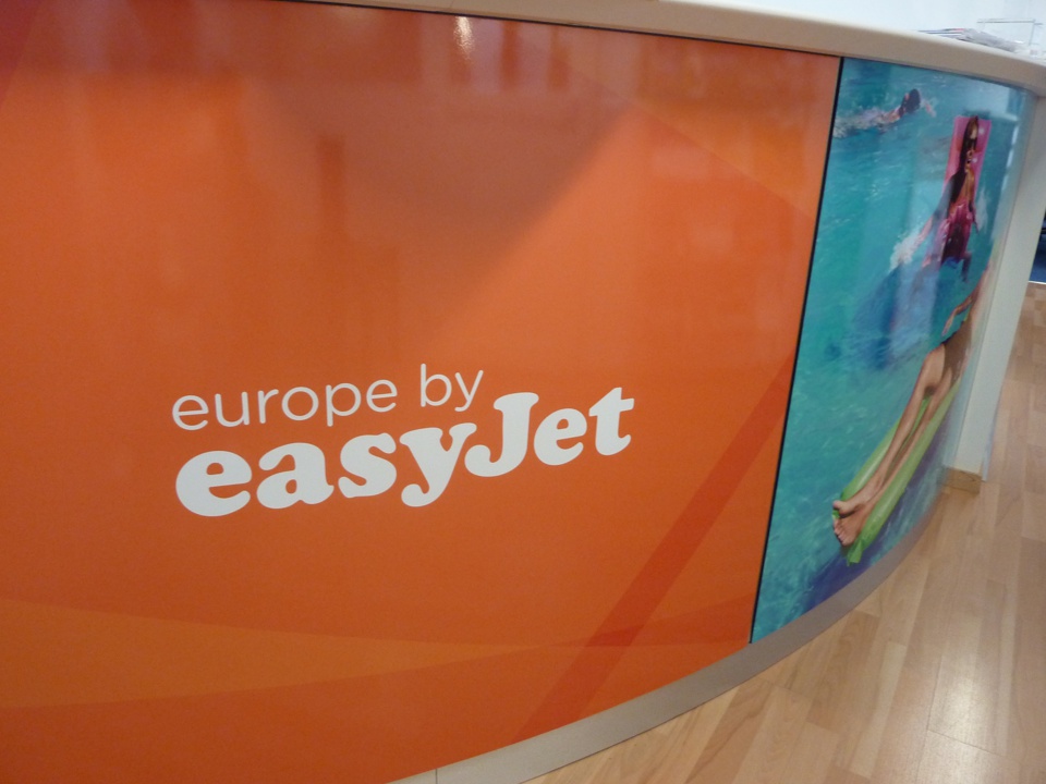 Easyjet - PubAdhésive